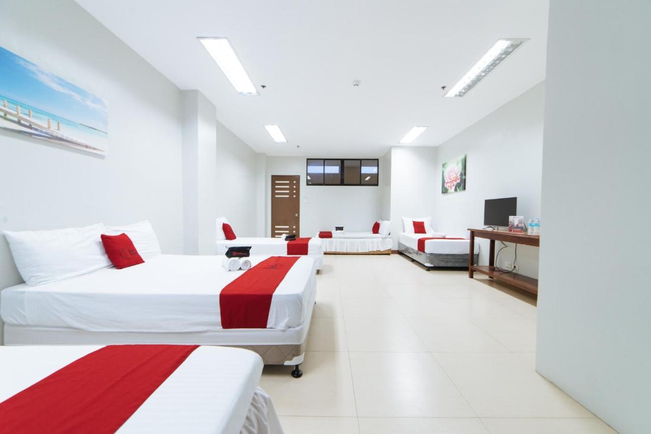 Готель Reddoorz @ San Jose Tagbak Jaro Iloilo Екстер'єр фото